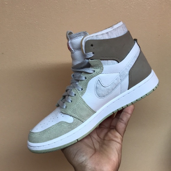 Air Jordan 1 High Zoom CMFT “Olive Aura” - Picture 9 of 17